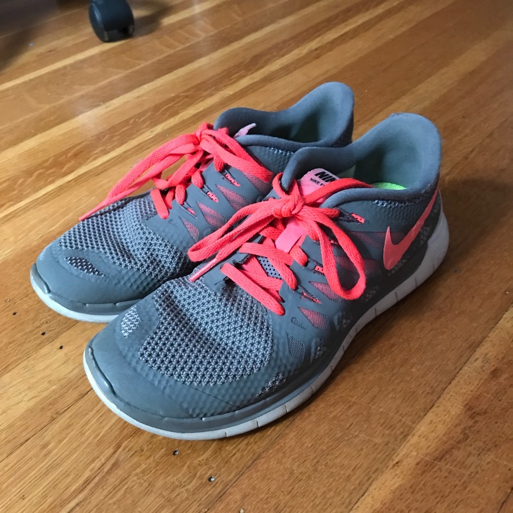 Women’s Nike running sneakers